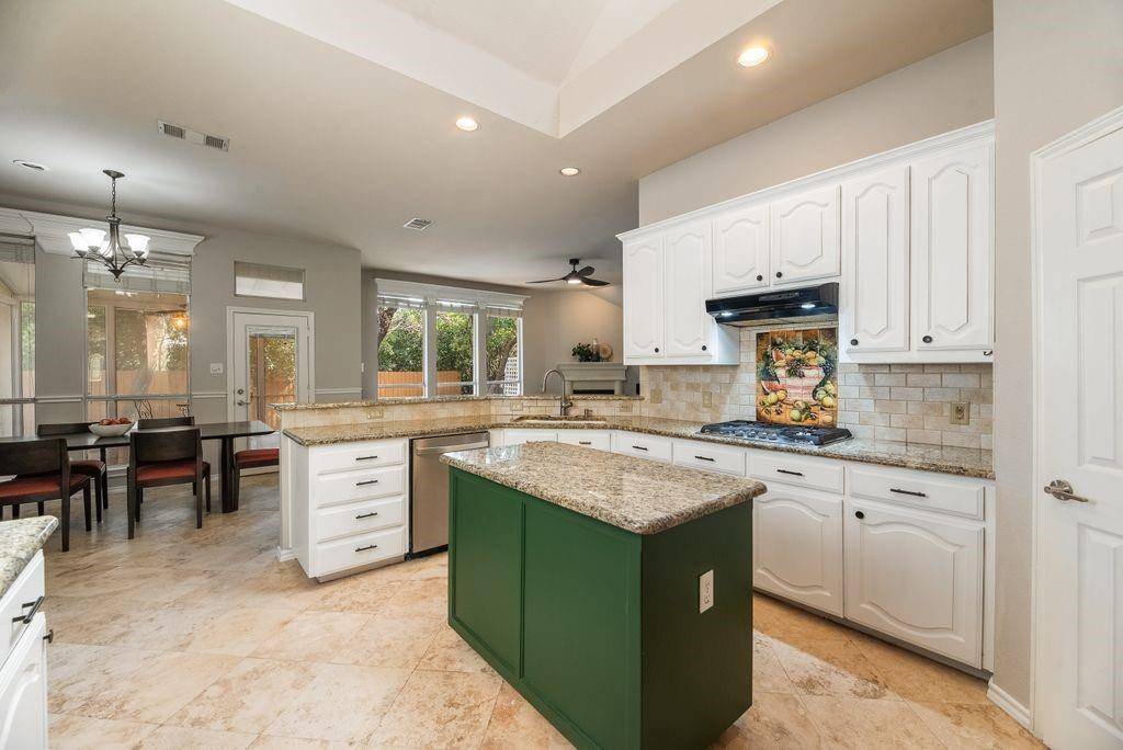 4736 Emerald Trace Way, Fort Worth, TX 76244