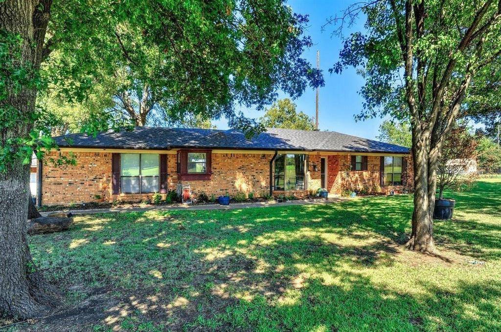 4877 Fm 84, Denison, TX 75020