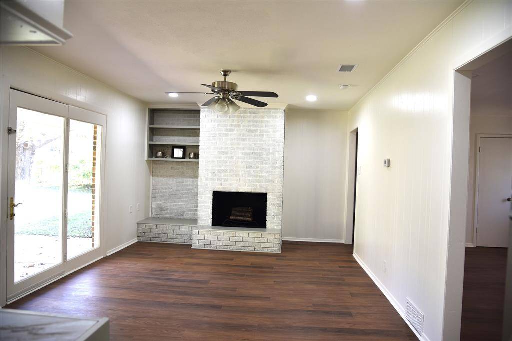 1212 Desiree Lane, Hurst, TX 76053