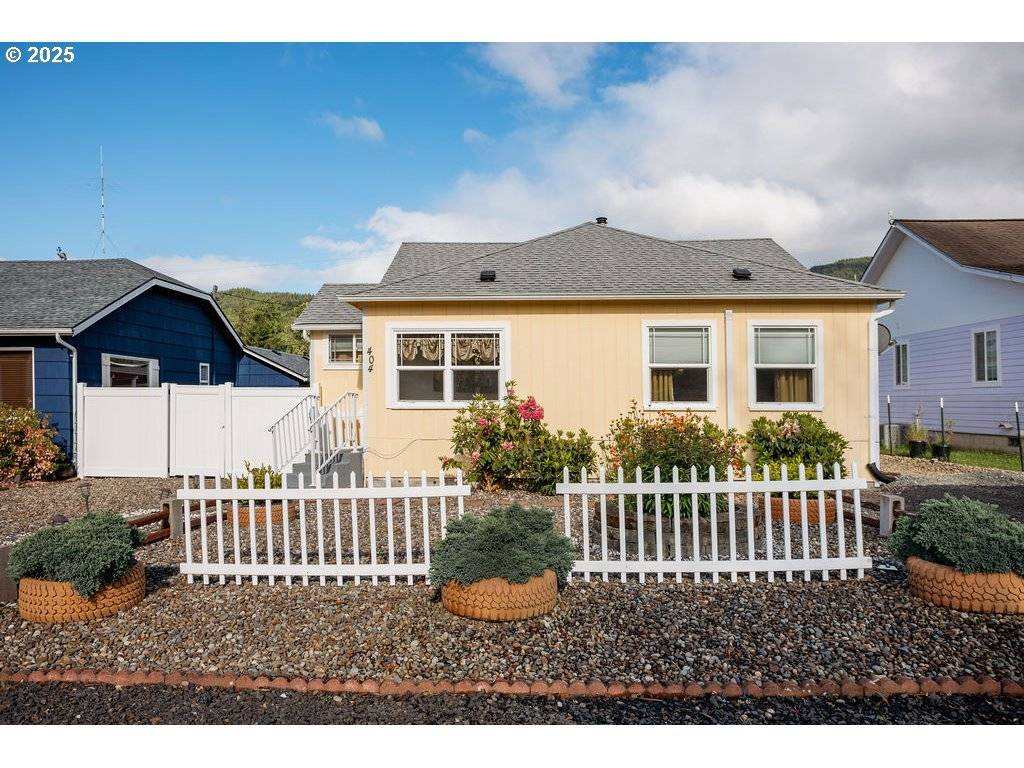 404 JACKSON ST, Ryderwood, WA 98581
