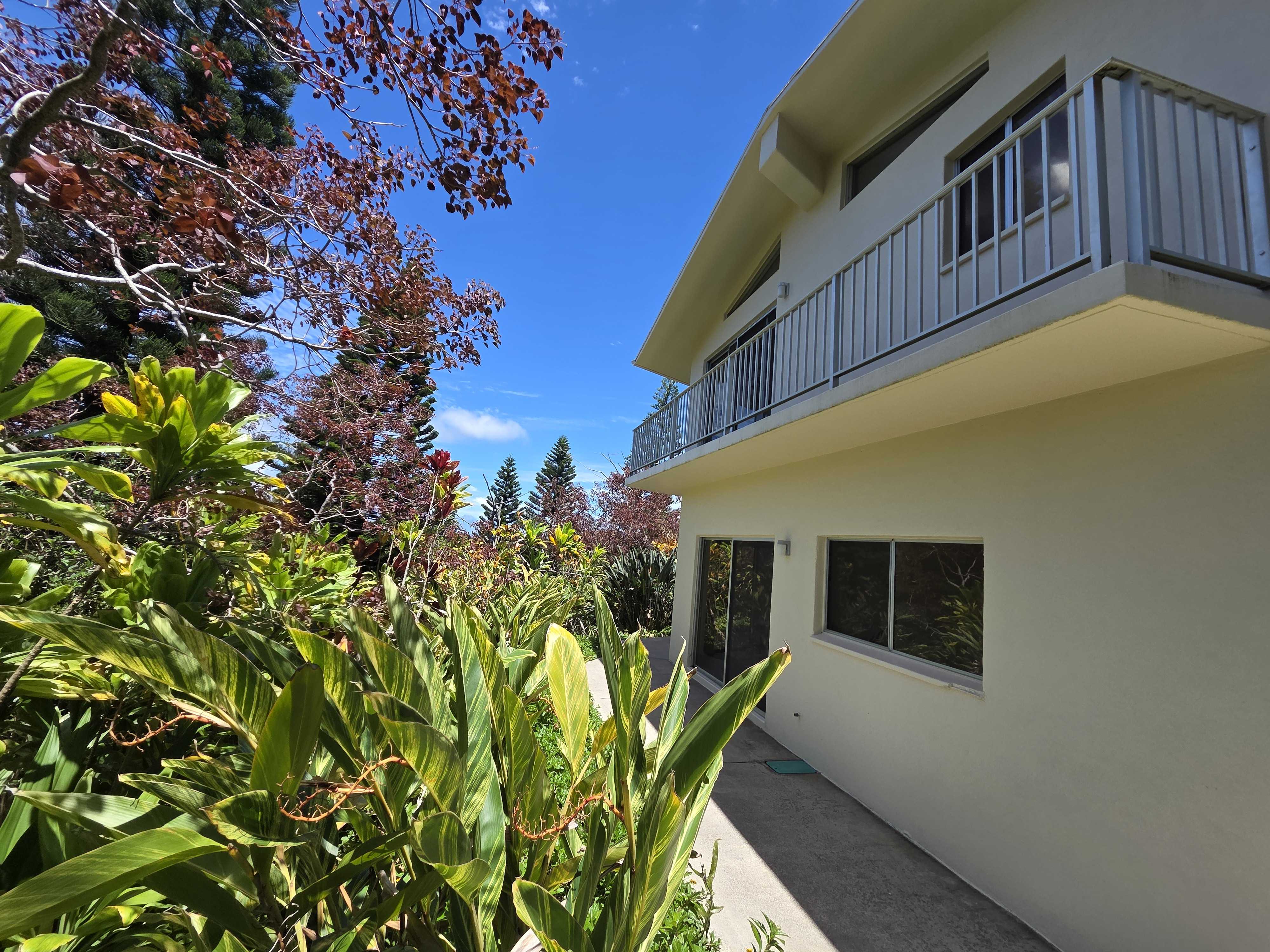 3320-B WAWAE RD, Kalaheo, HI 96741
