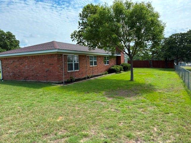 593 County Road 4680, Boyd, TX 76023