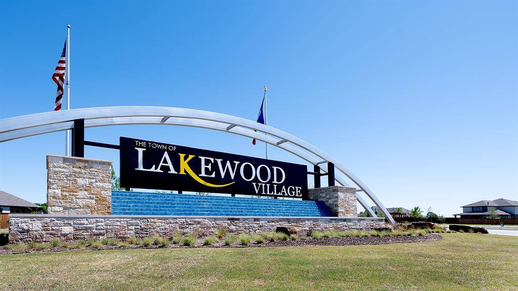 1001 Clearwater Drive, Lakewood Village, TX 75068