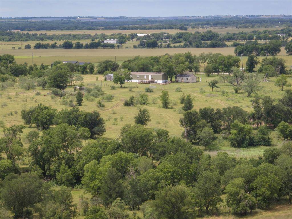 204 County Road 443, Chilton, TX 76632