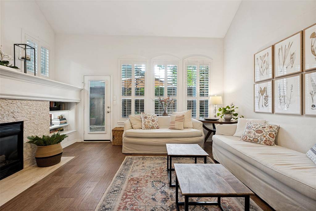 1676 Glade Forest Drive, Dallas, TX 75218