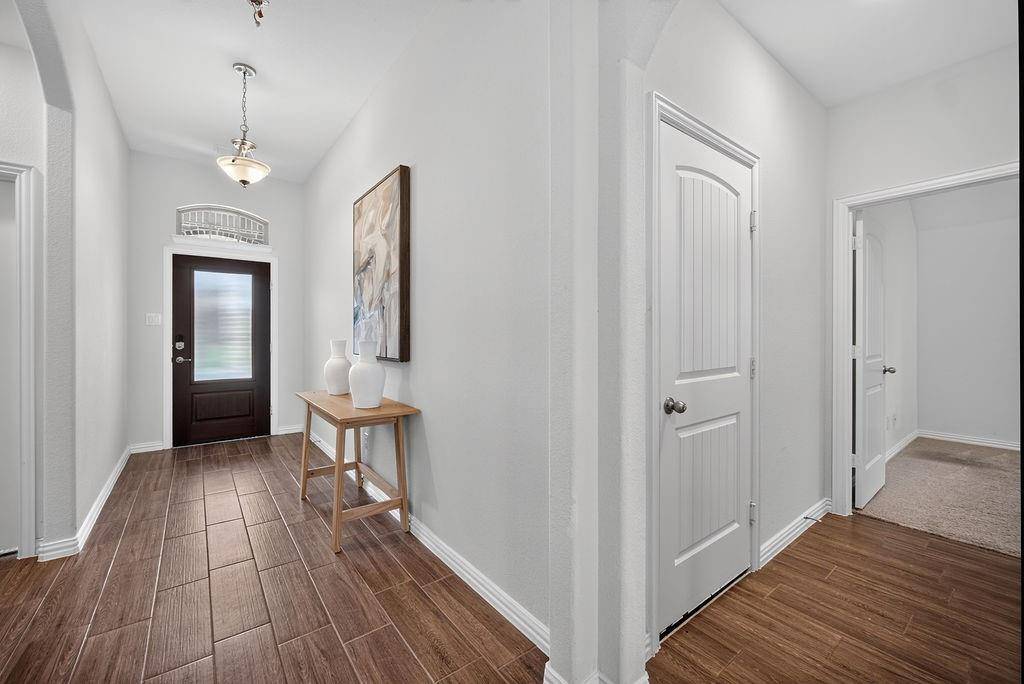 1352 Lake Grove Drive, Little Elm, TX 75068