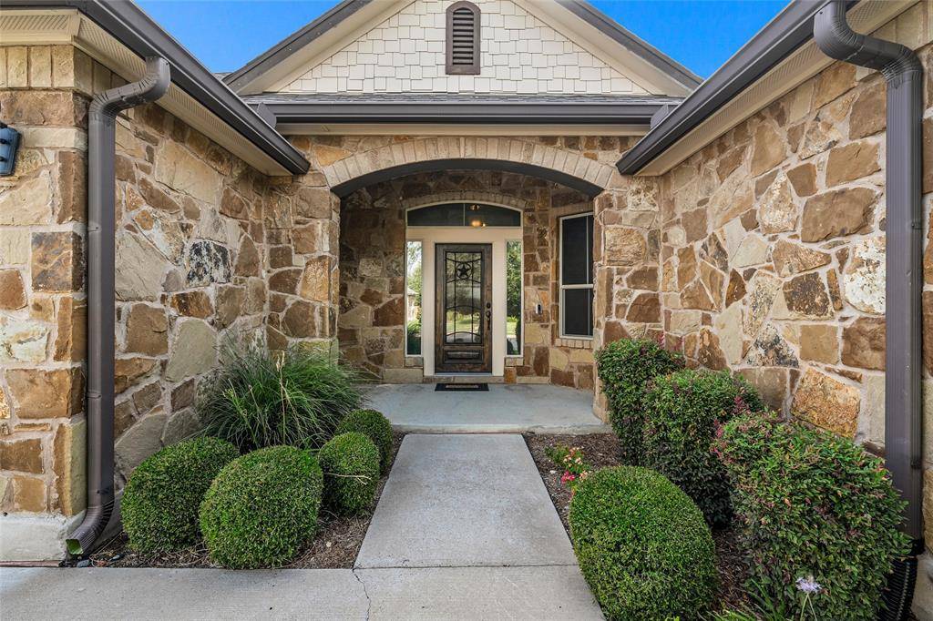 1201 Drummond Circle, Woodway, TX 76712