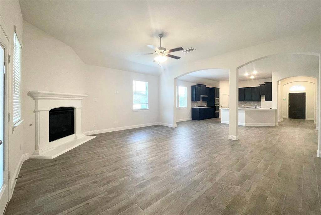 2924 Log Cabin Drive, Celina, TX 75009
