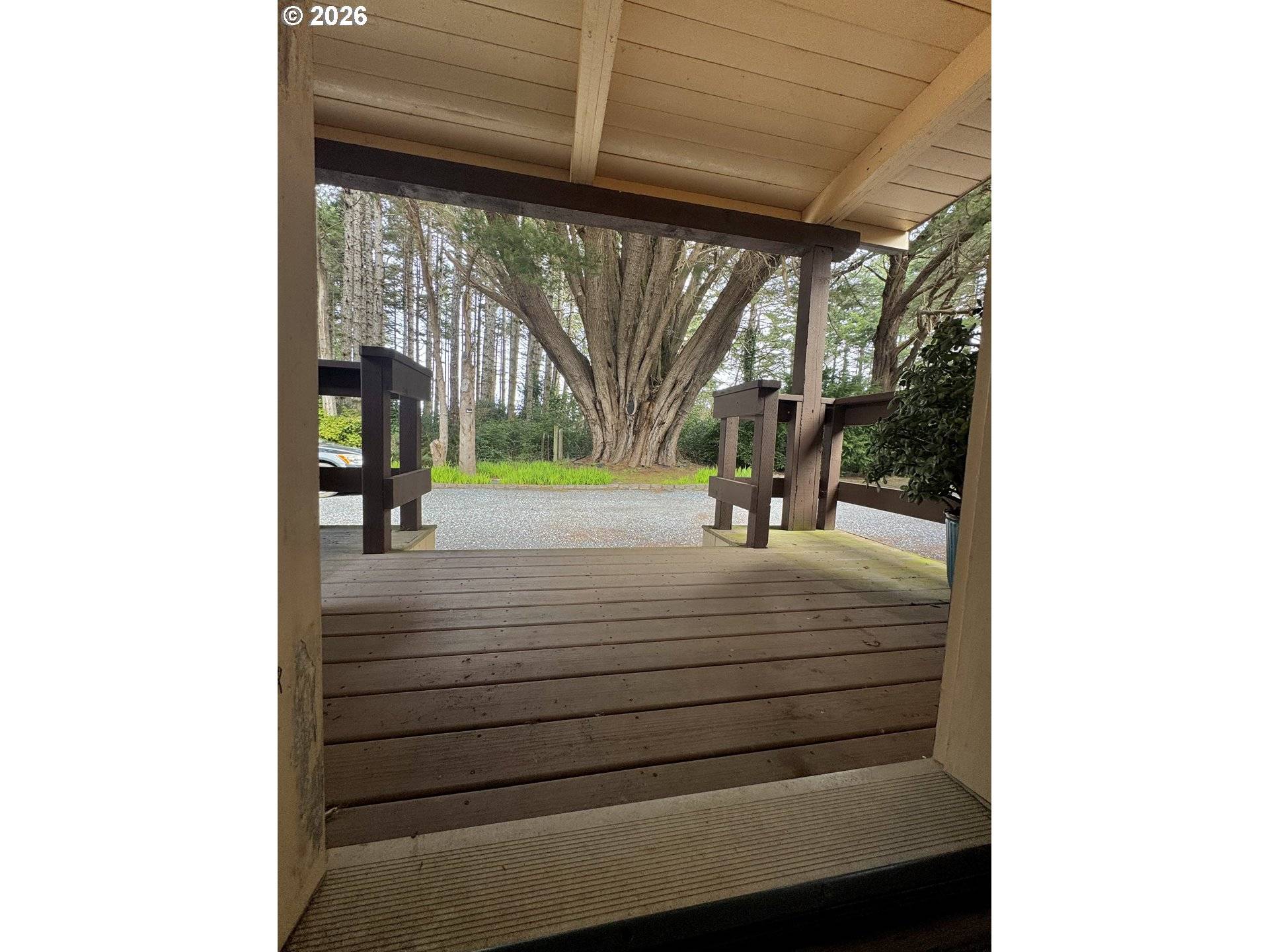 86764 Sydnam LN, Bandon, OR 97411