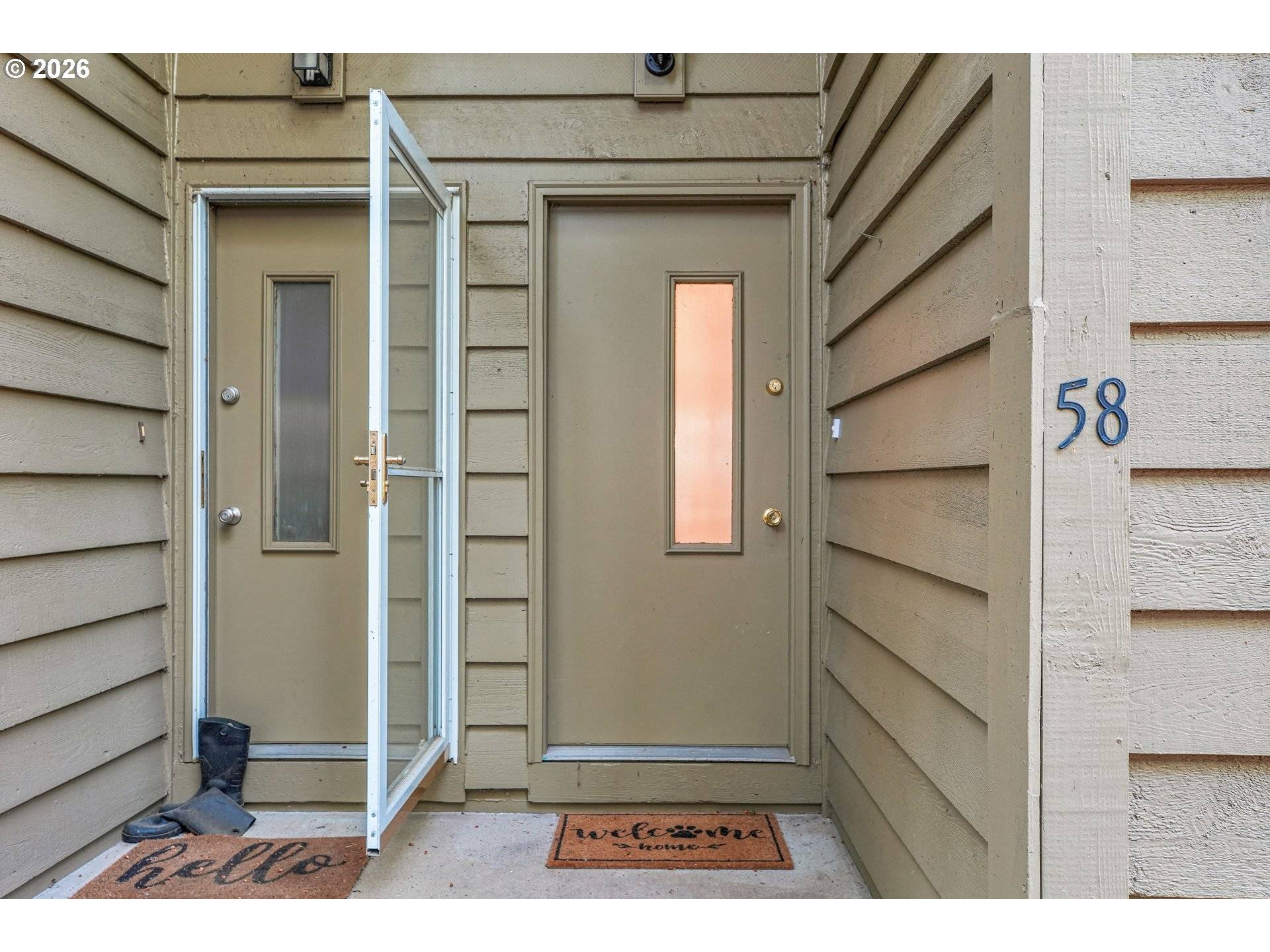 58 CERVANTES CIR #8D, Lake Oswego, OR 97035