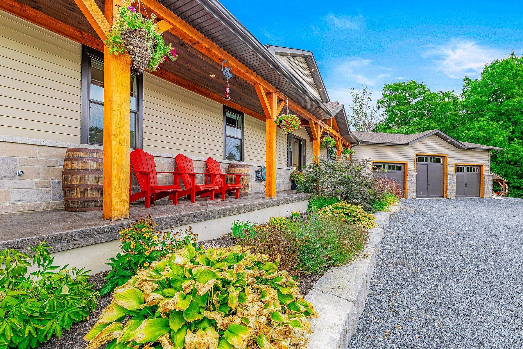 92 Reynolds RD, Front Of Leeds & Seeleys Bay, ON K0E 1V0