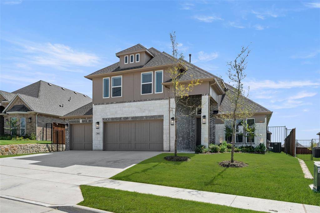 10012 La Frontera Drive, Fort Worth, TX 76179