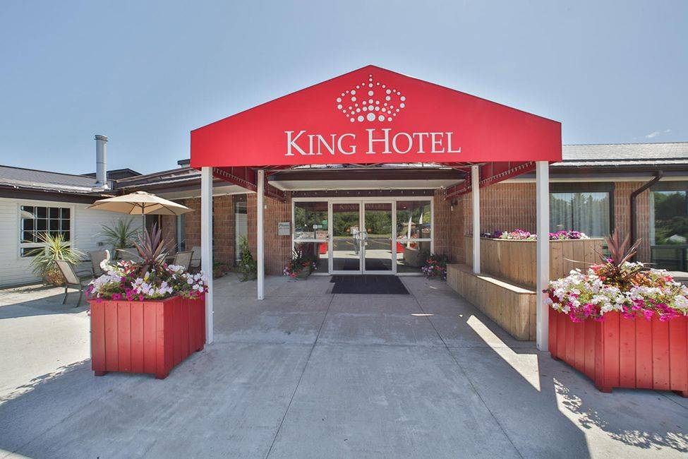 112 King ST, Minto, ON N0G 2P0