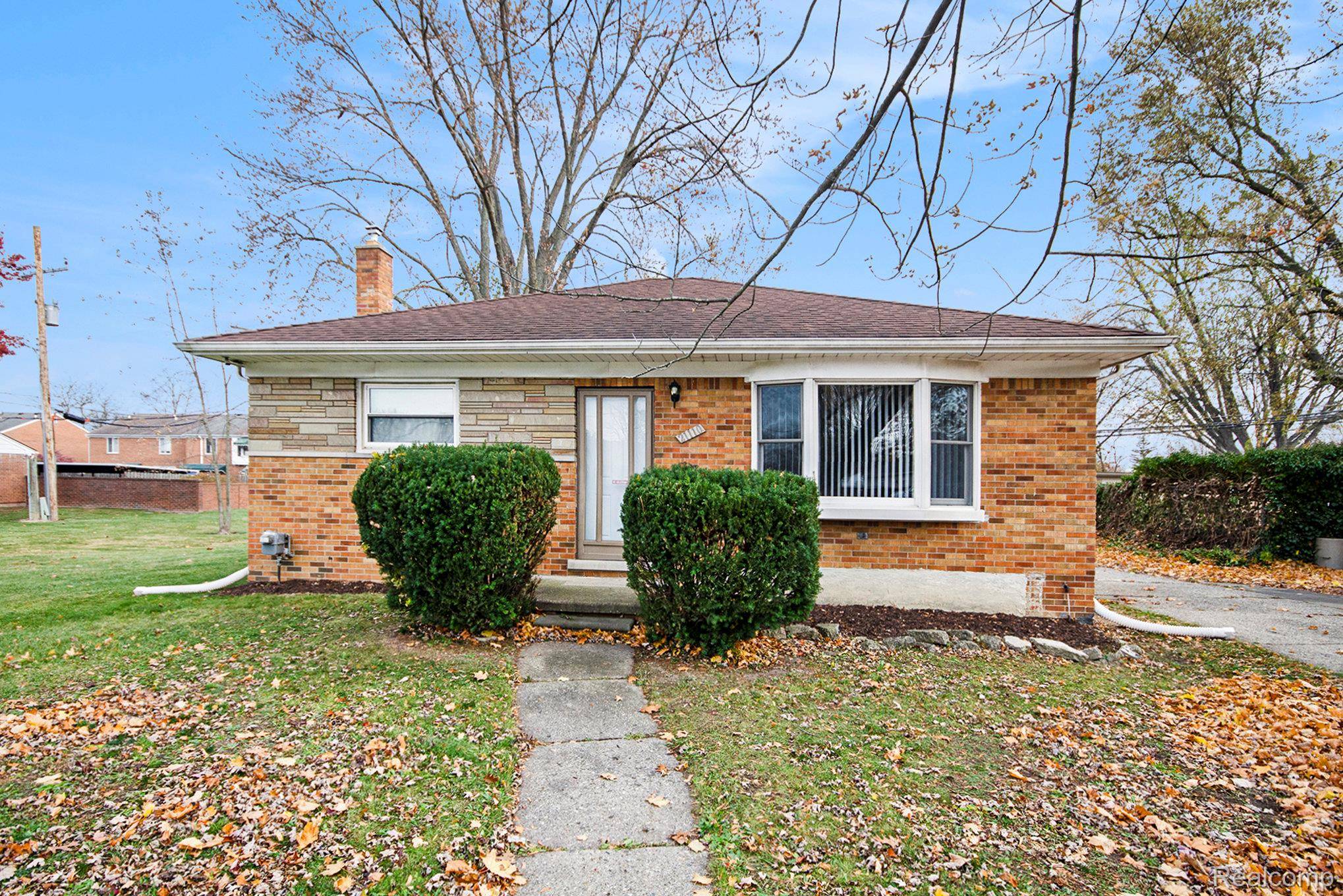 21110 Beaconsfield ST, St. Clair Shores, MI 48080