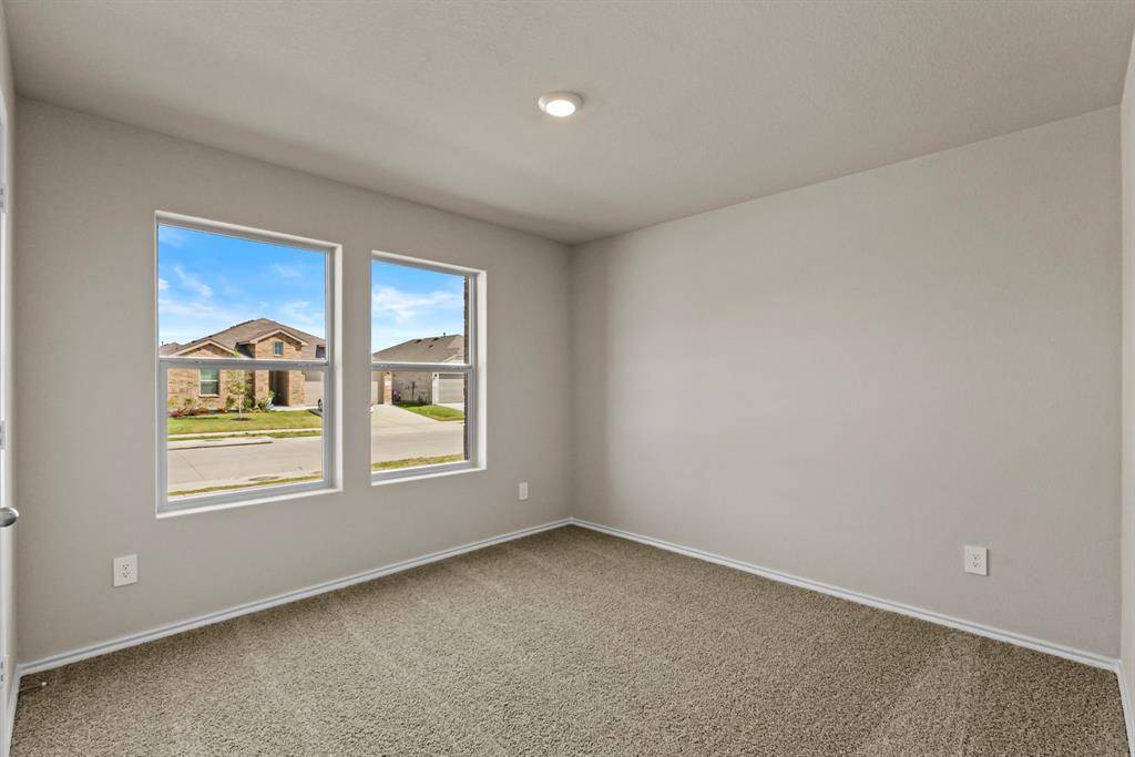 4233 Trickling Creek Lane, Fort Worth, TX 76036