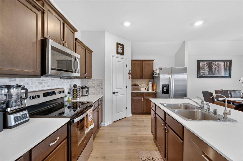 6409 Waterfall Lane, Princeton, TX 75407