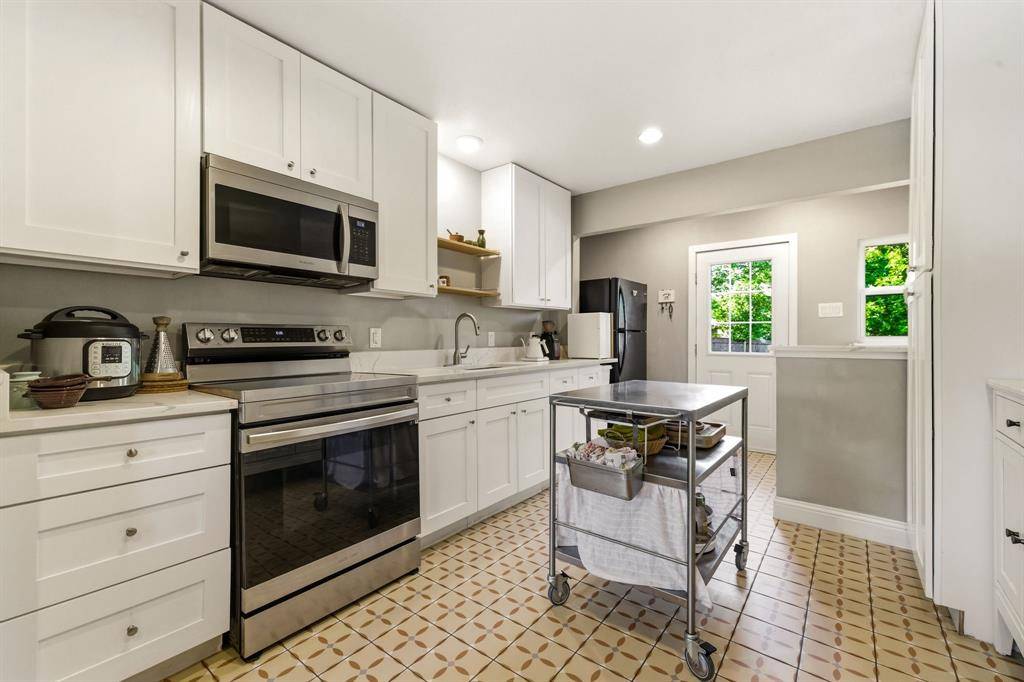 1706 Kirby Road, Carrollton, TX 75006