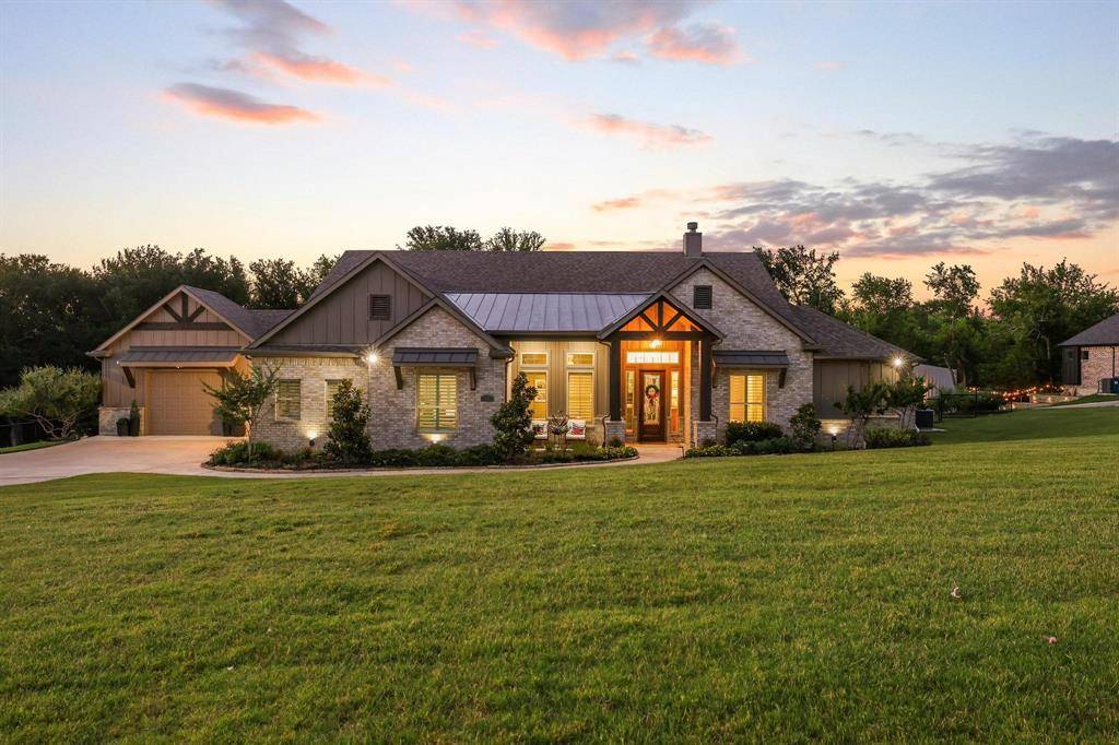 1317 Hunt Road, Gunter, TX 75058