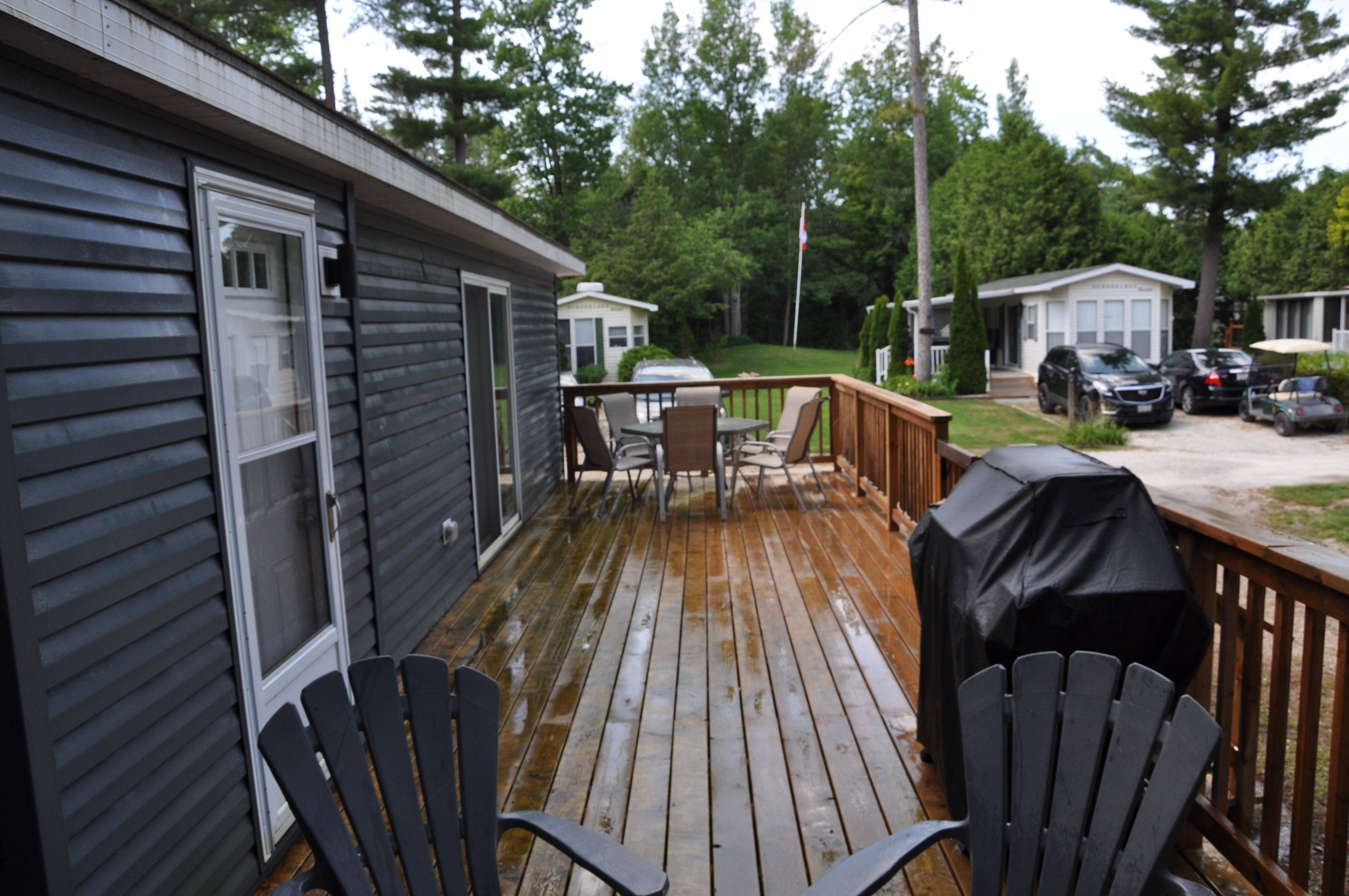 85 Theme Park DR #I, Wasaga Beach, ON L9Z 1X7