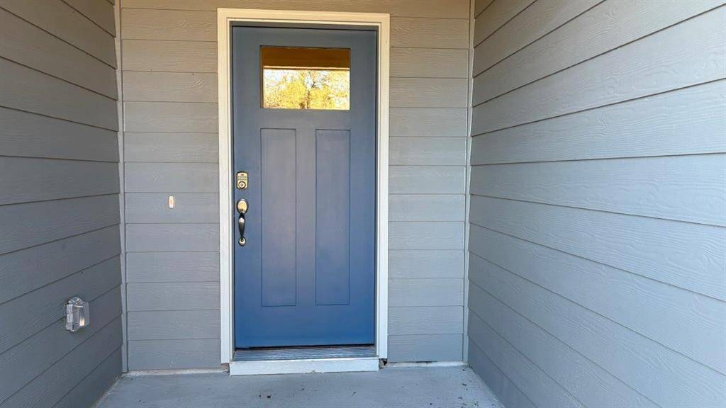 4125 CORNERSTONE Circle, Granbury, TX 76048