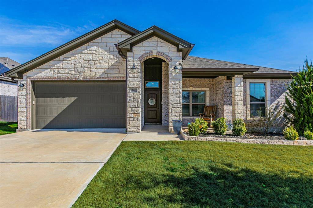 701 Juniper Drive, Troy, TX 76579