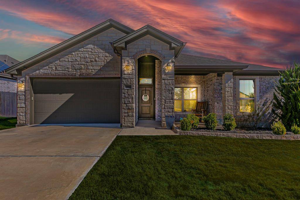 701 Juniper Drive, Troy, TX 76579