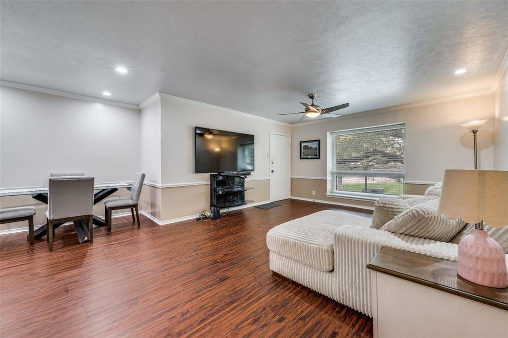 10029 Regal Park Lane #212, Dallas, TX 75230