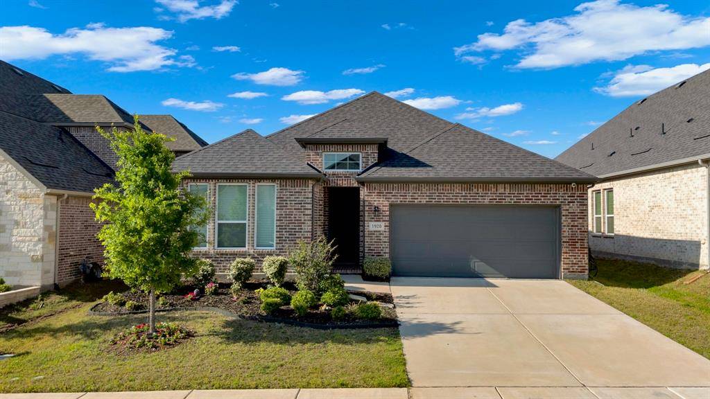 1920 Edgewater Street, Celina, TX 75009