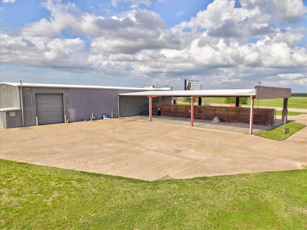 1920 S 3rd Street, Mabank, TX 75147