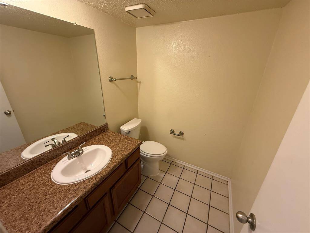 730 Bluebonnet Drive #B, Keller, TX 76248