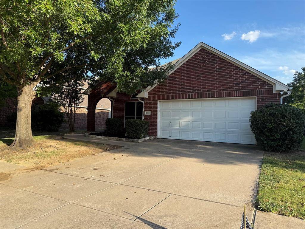 5827 Silver Sage Lane, Grand Prairie, TX 75052