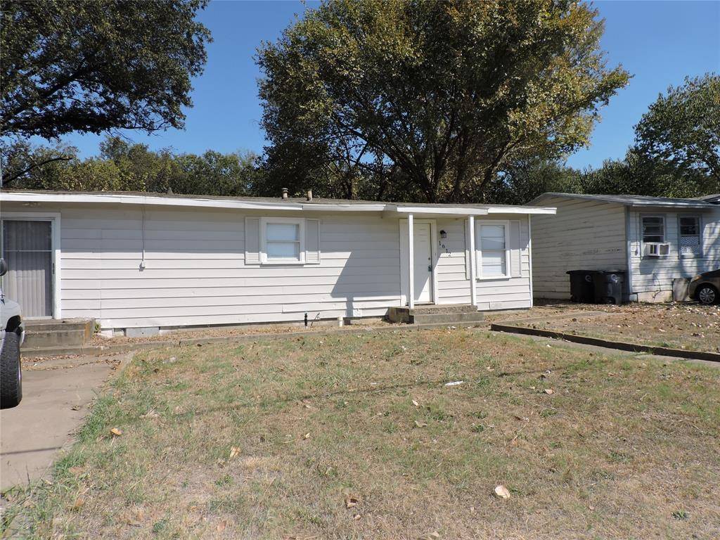 1612 N Anglin Street, Cleburne, TX 76031