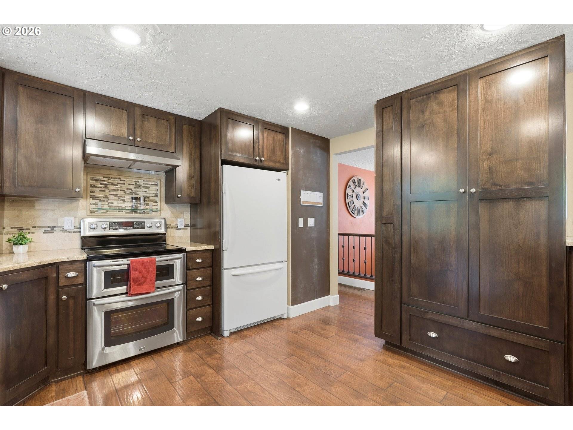 7125 VIA MONTEMAR, Gladstone, OR 97027