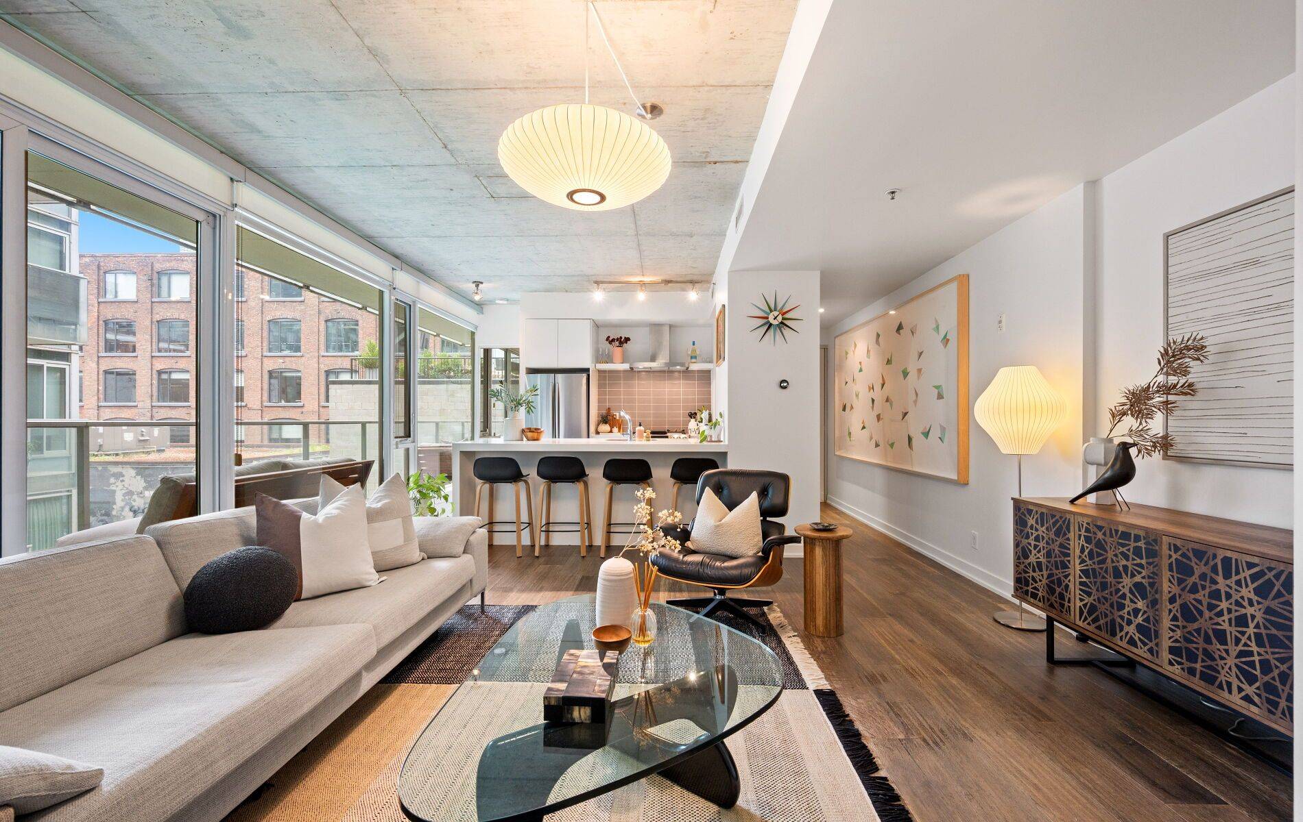 75 Portland ST #322, Toronto C01, ON M5V 2M9