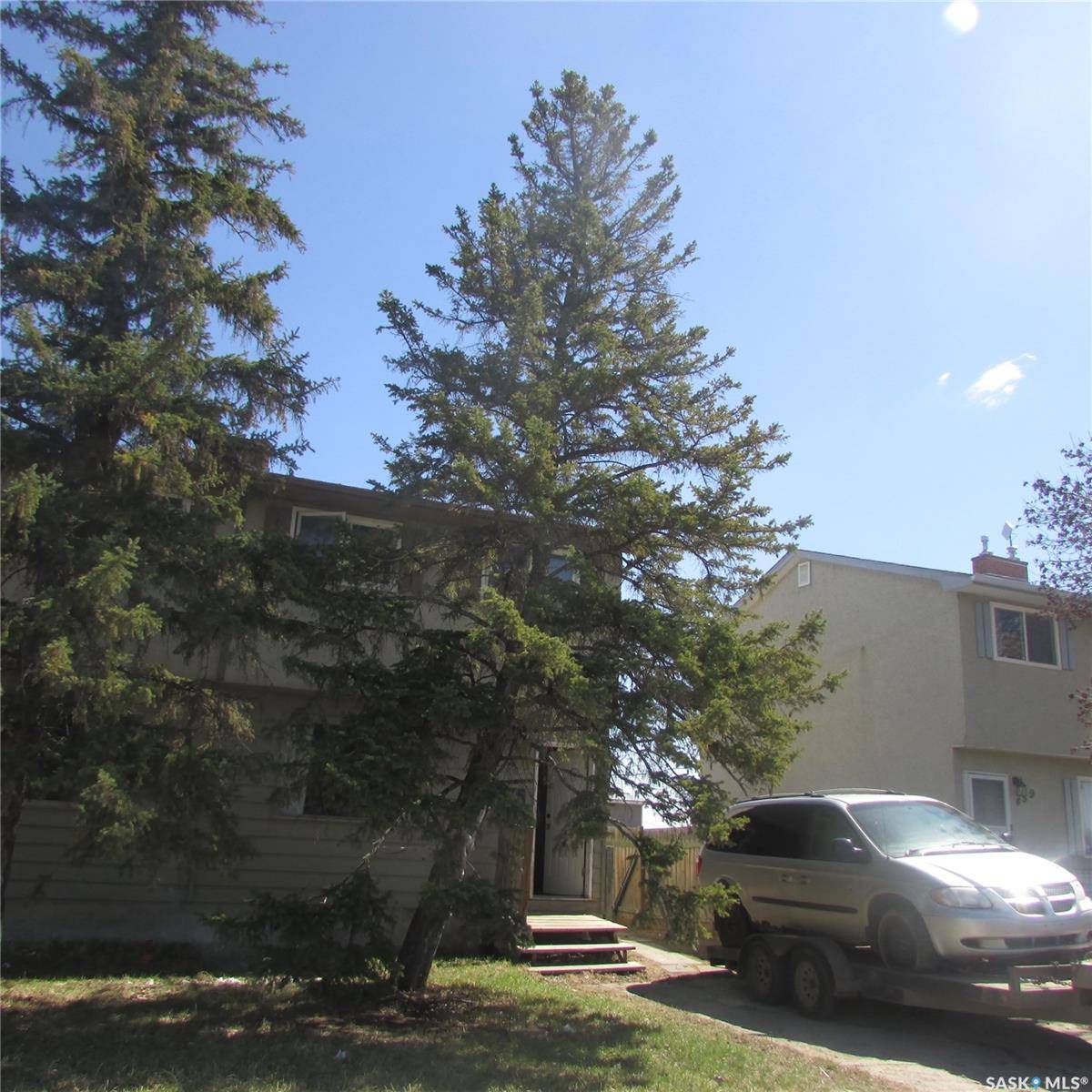 455 McIntosh STREET, Regina, SK S4R 4Z7
