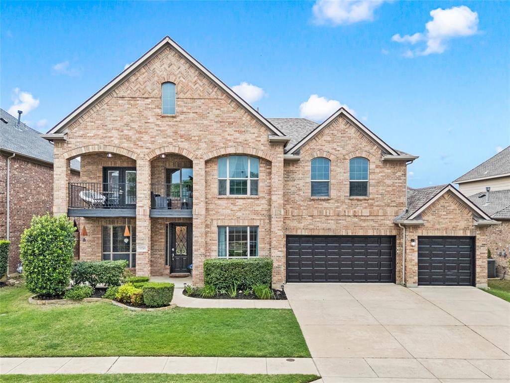 10249 Crowne Pointe Lane, Fort Worth, TX 76244