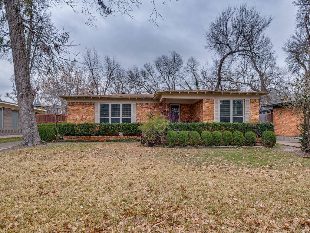 10422 Lake Gardens Drive, Dallas, TX 75218