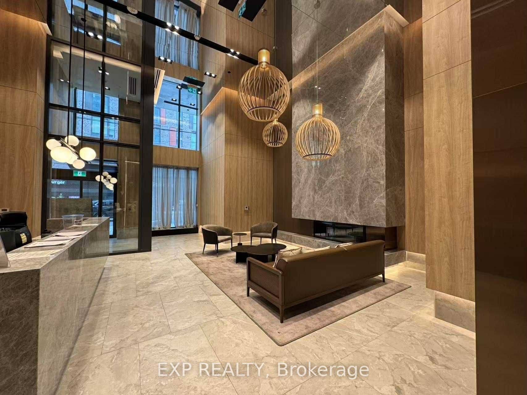252 Church ST #5510, Toronto C08, ON M5B 0E6
