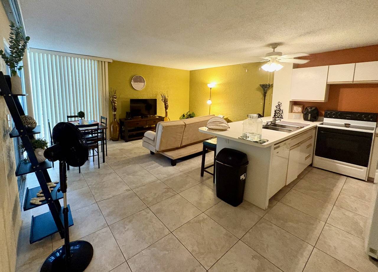 75-6016 ALII DR #112, Kailua Kona, HI 96740