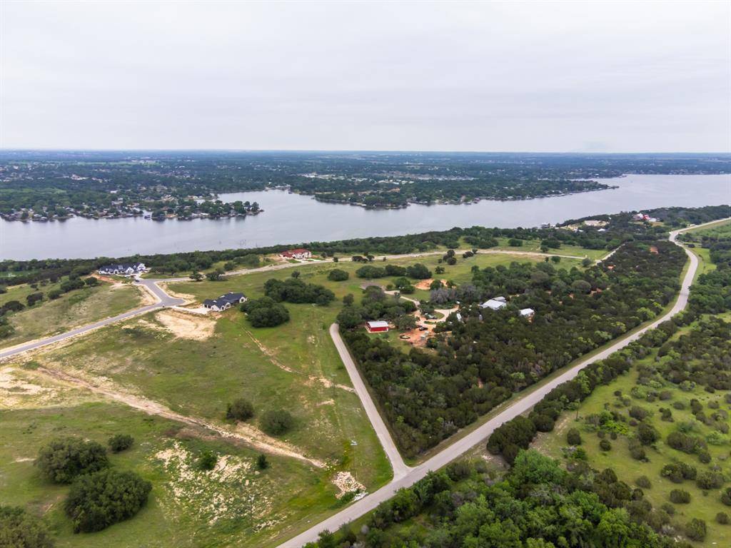 618 R C Luker Court, Granbury, TX 76048