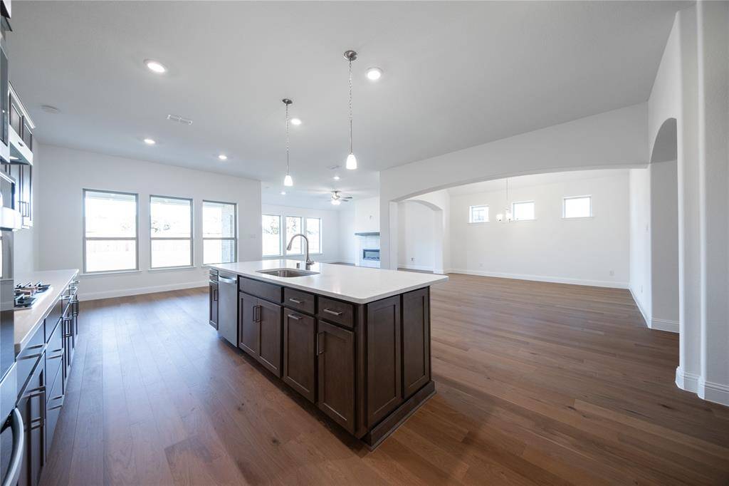 307 Symphony Avenue, Forney, TX 75126
