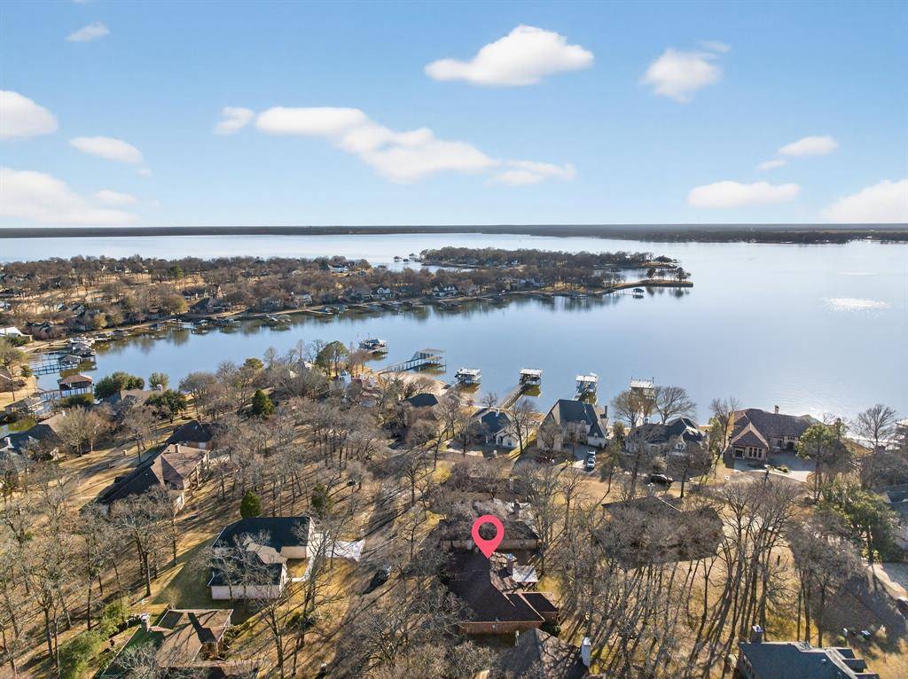 109 Southern Pine Place, Mabank, TX 75156