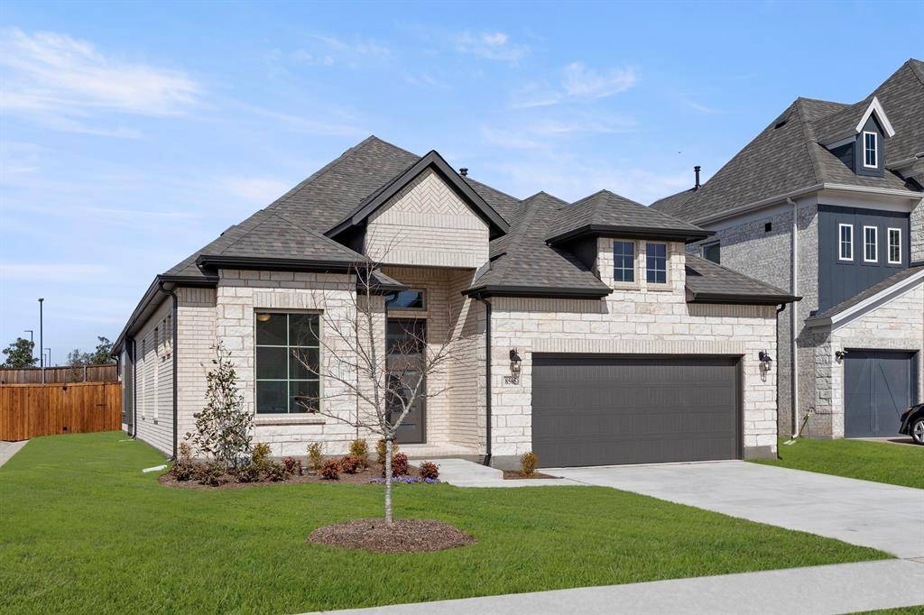 8505 Watersway Drive, Rowlett, TX 75088