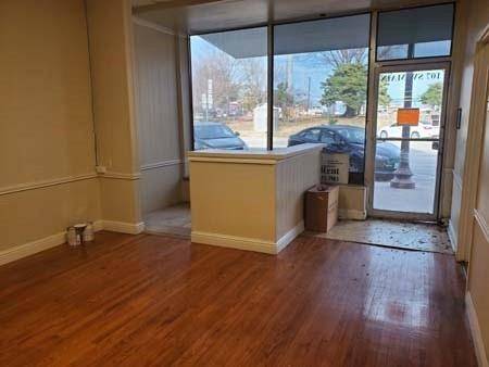 107 Main Street, Ennis, TX 75119