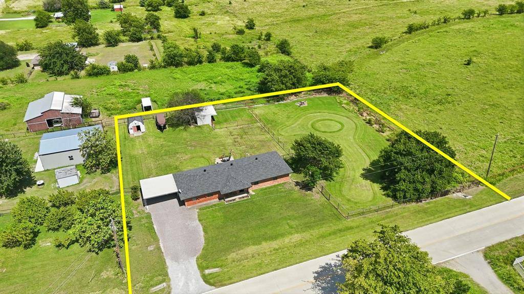 9238 Indian Trail, Sanger, TX 76266