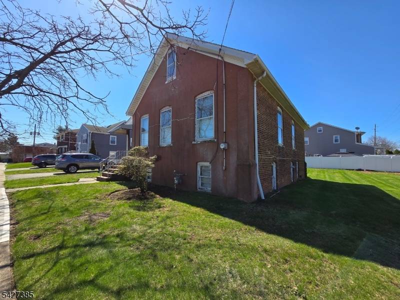117 Grant St, Linden City, NJ 07036