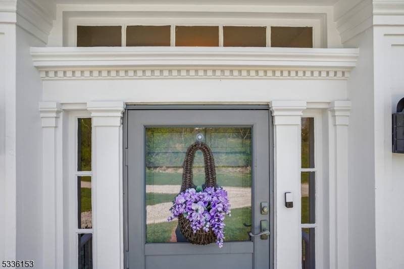 70 Pleasant Run Rd, Readington Twp., NJ 08822