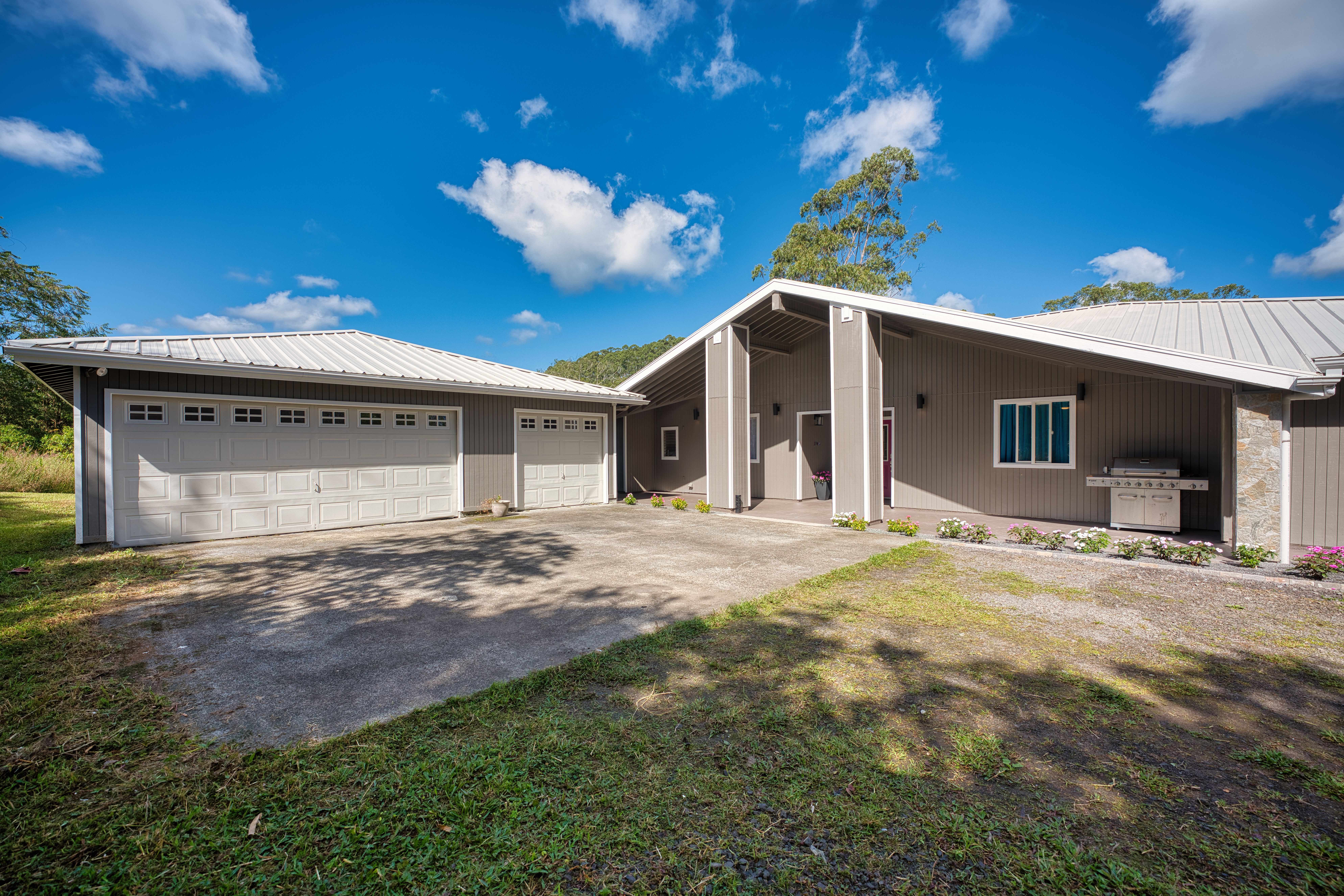 699 KULALOA RD, Hilo, HI 96720