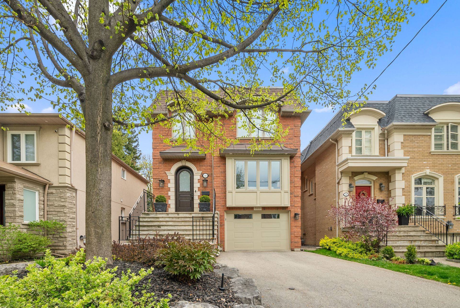 343 Laird DR, Toronto C11, ON M4G 3Y1