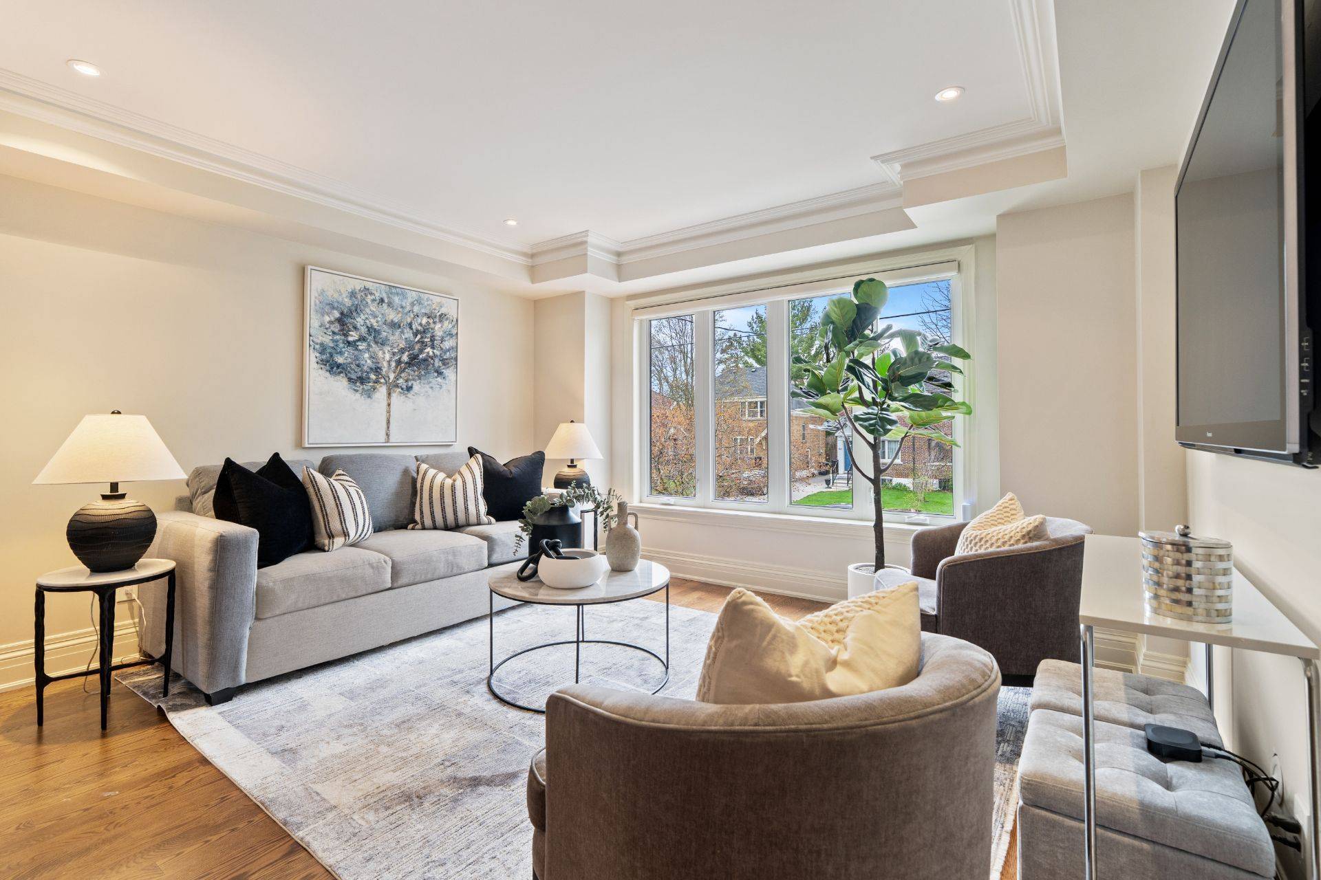 343 Laird DR, Toronto C11, ON M4G 3Y1